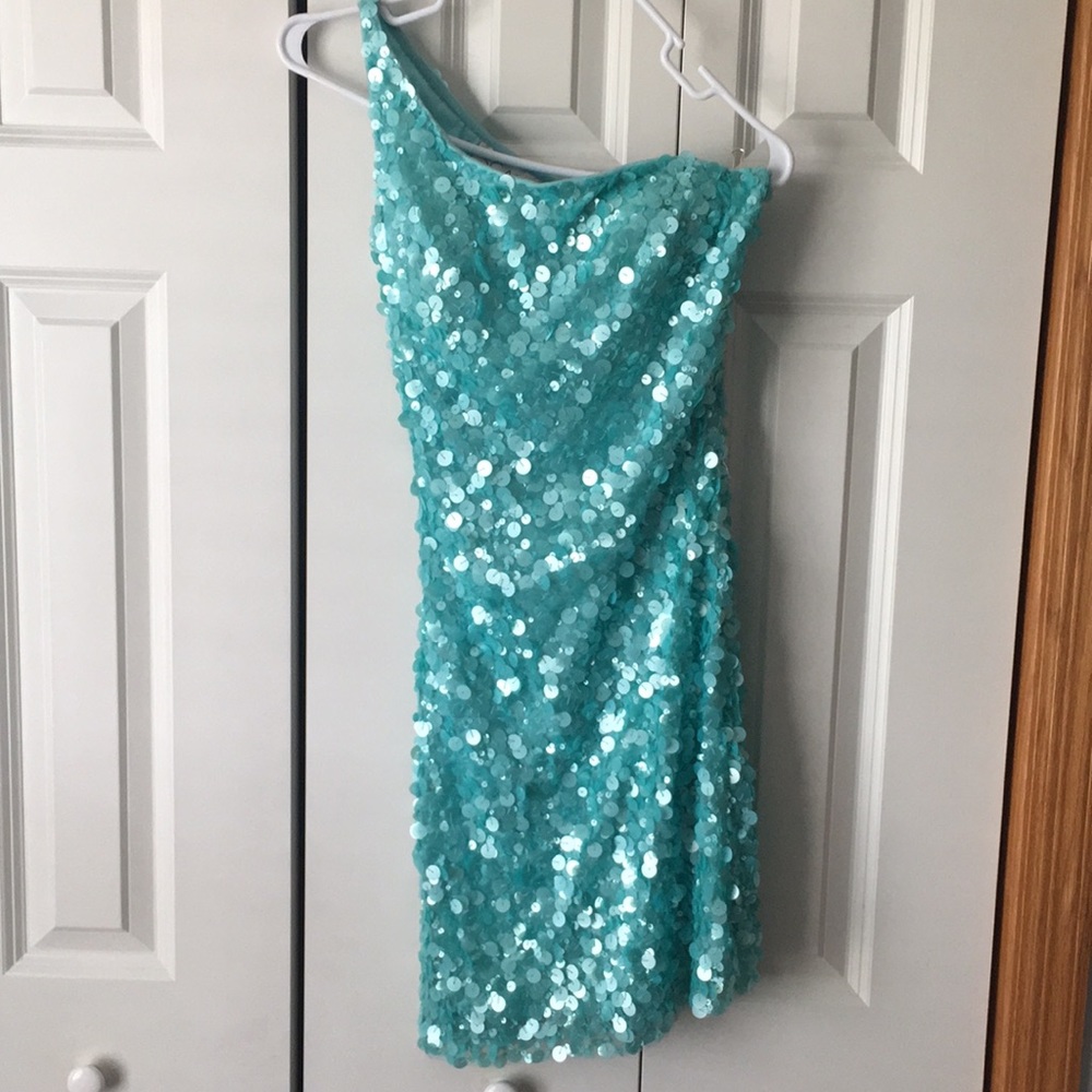 Aqua blue sparkly homecoming group